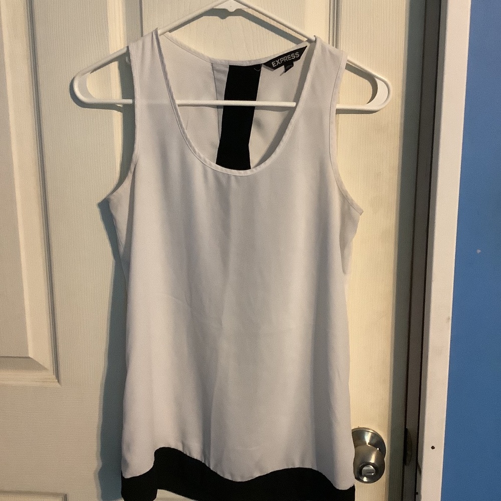 Women’s Express White and Black Sleeveless Top Size XS